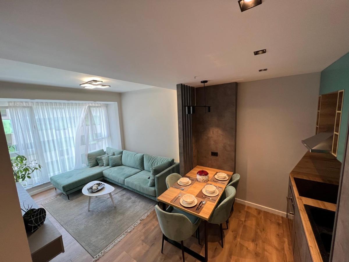 Aia Suites & Apartments Tiranë Luaran gambar