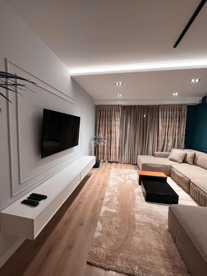 Aia Suites & Apartments Tiranë Luaran gambar