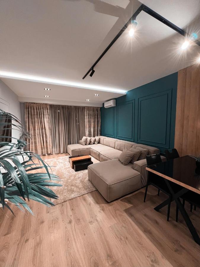 Aia Suites & Apartments Tiranë Luaran gambar