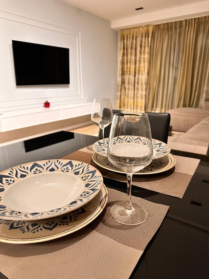 Aia Suites & Apartments Tiranë Luaran gambar