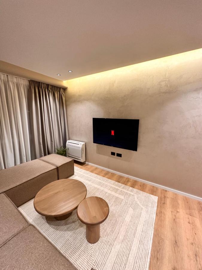 Aia Suites & Apartments Tiranë Luaran gambar