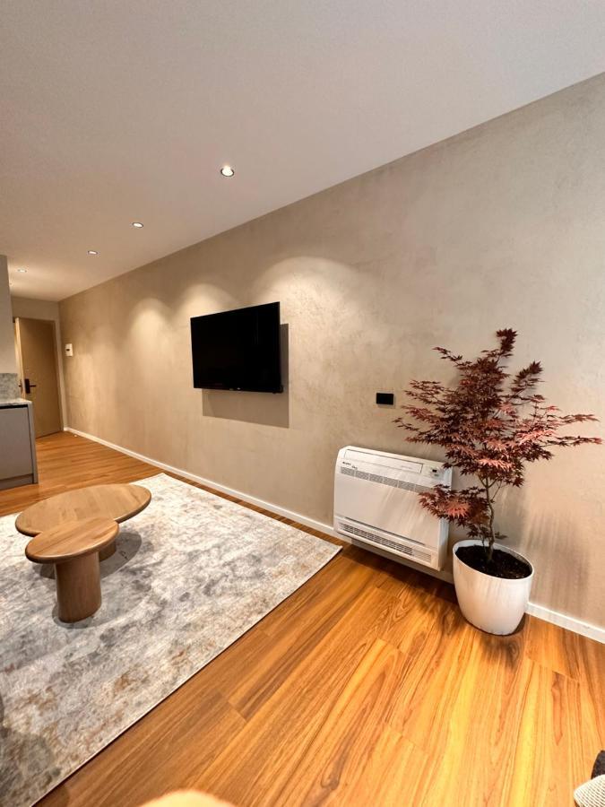 Aia Suites & Apartments Tiranë Luaran gambar