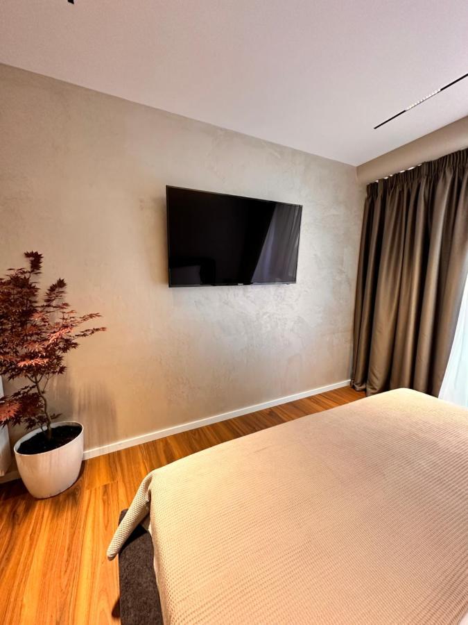 Aia Suites & Apartments Tiranë Luaran gambar